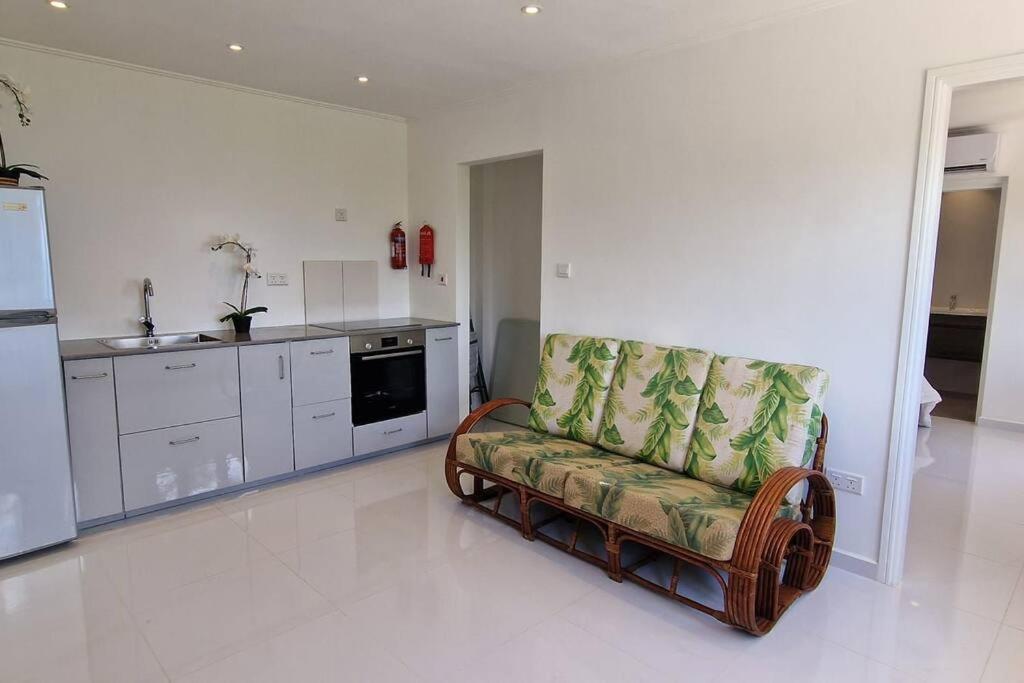 Paradise Heights Luxury Apartments & Villa ボー・ヴァロン 部屋 写真