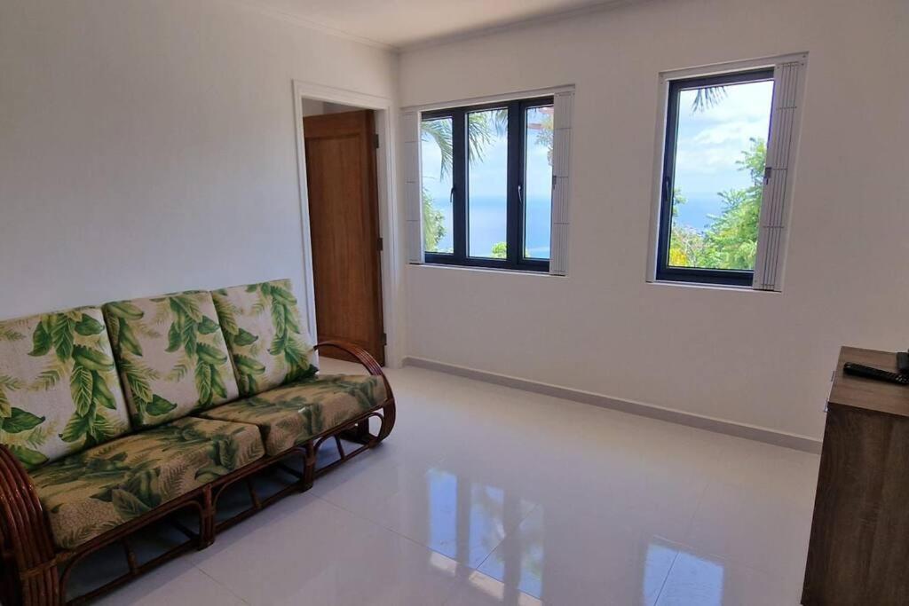 Paradise Heights Luxury Apartments & Villa ボー・ヴァロン 部屋 写真