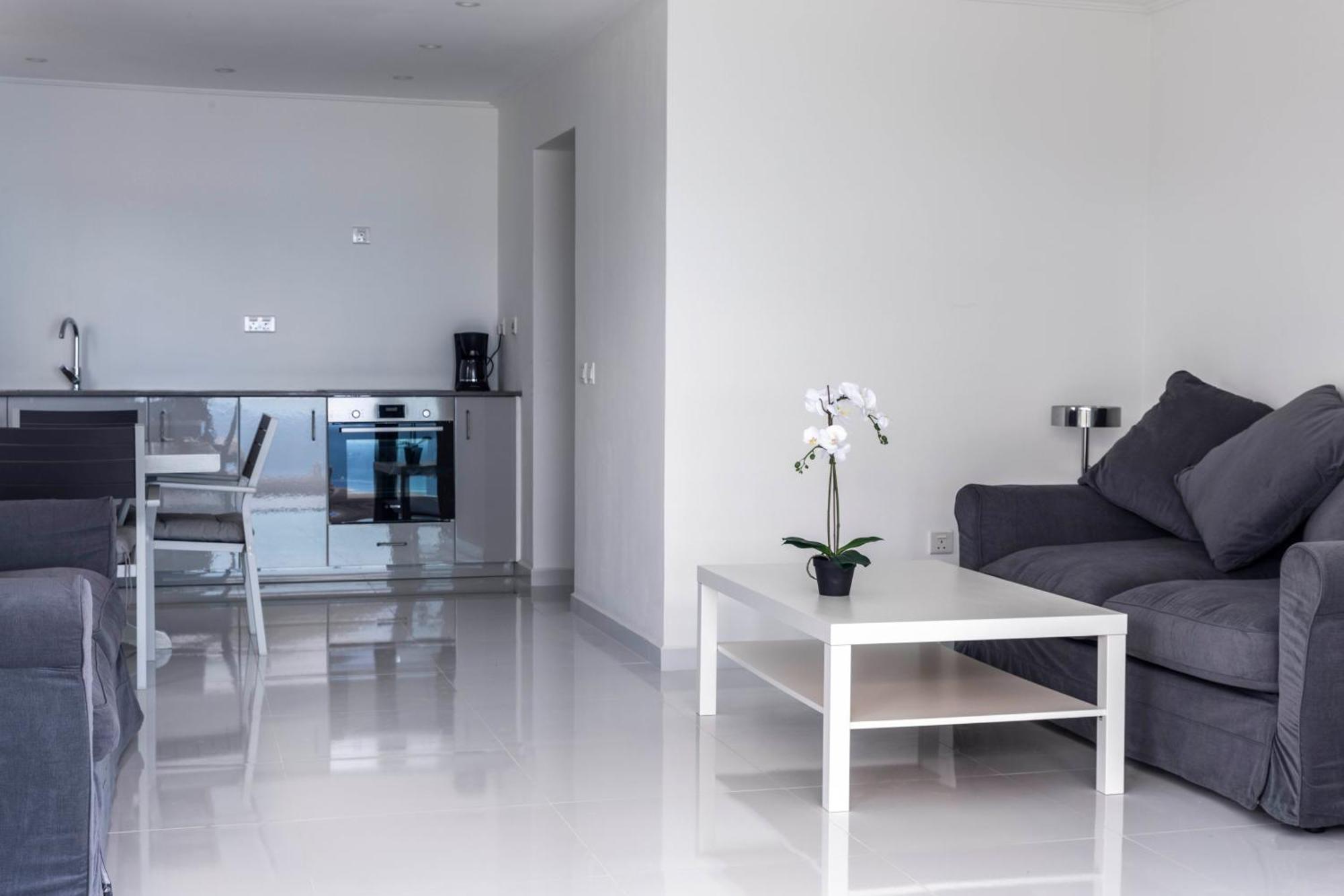 Paradise Heights Luxury Apartments & Villa ボー・ヴァロン 部屋 写真